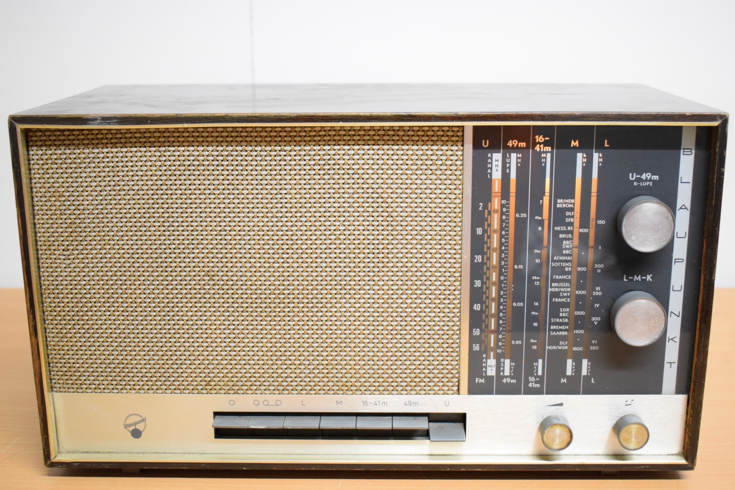 Blaupunkt Napoli Type 26360 Tube Radio  			
